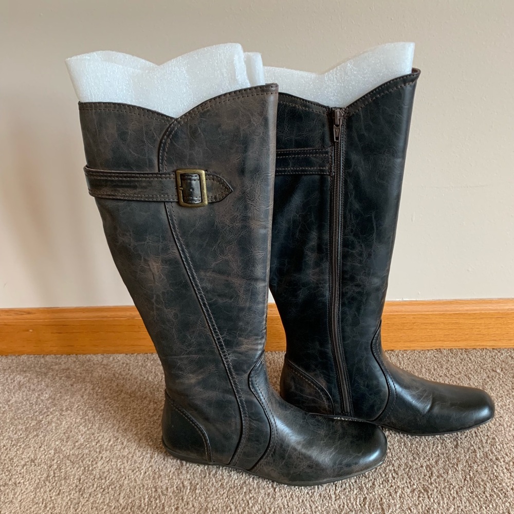 Tall rider boots